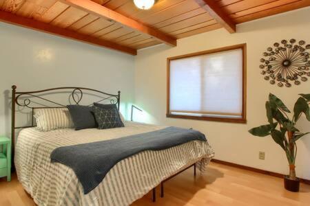 אוקהורסט Blue Door Cottage 12 Miles To Yosemite Bbq מראה חיצוני תמונה